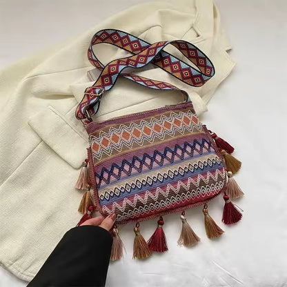 Rodeo Loom™ Handmade Boho Bag