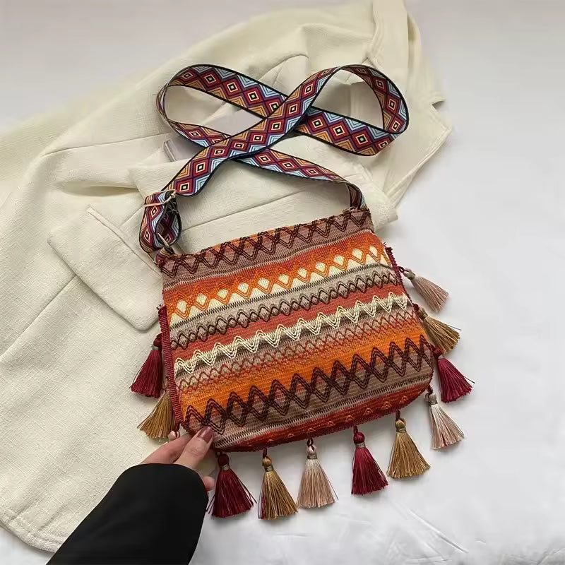 Rodeo Loom™ Handmade Boho Bag